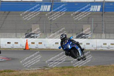 media/Nov-26-2022-Fastrack Riders (Sat) [[b001e85eef]]/Level 2/Session 3 Outside Turn 9/